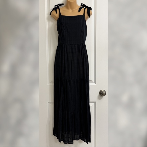 Old Navy Midnight Maxi Dress - Picture 2 of 5